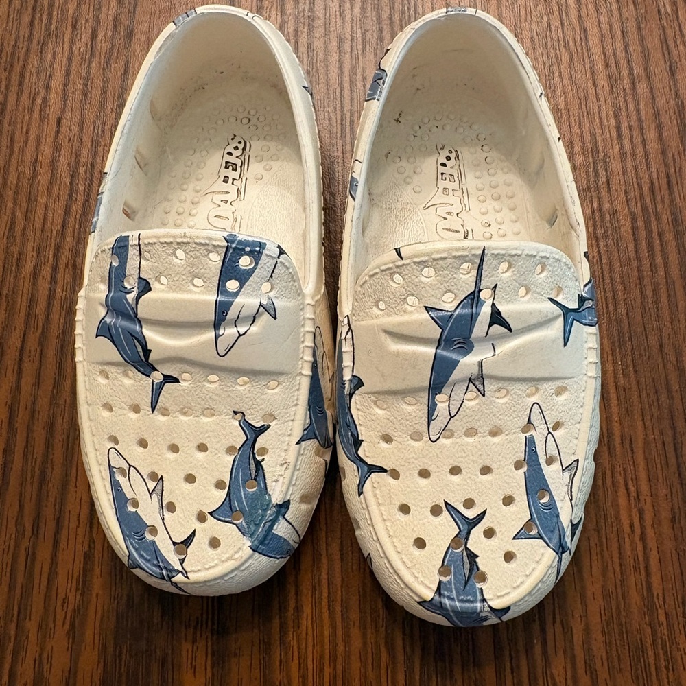 Kids White Slip-On Shark Print Shoes